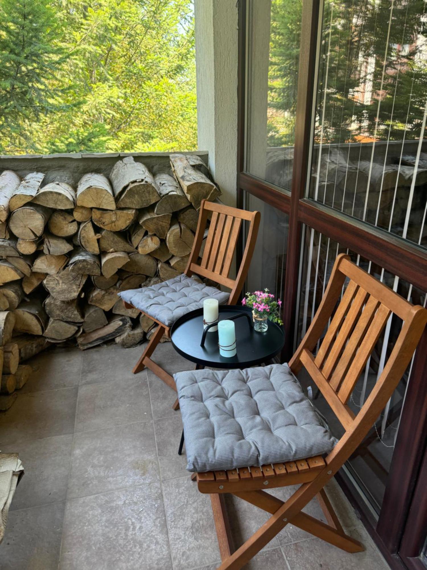 2-Bedroom, 2-Bathroom With Fireplace And Garden At Winslow Infinity 班斯科 外观 照片