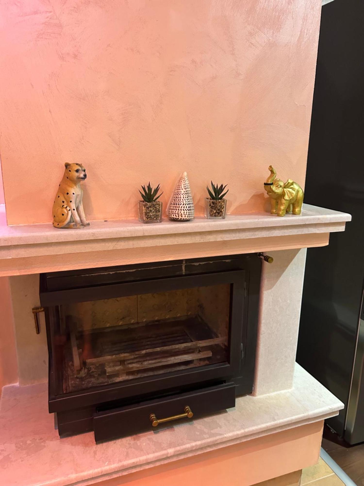 2-Bedroom, 2-Bathroom With Fireplace And Garden At Winslow Infinity 班斯科 外观 照片