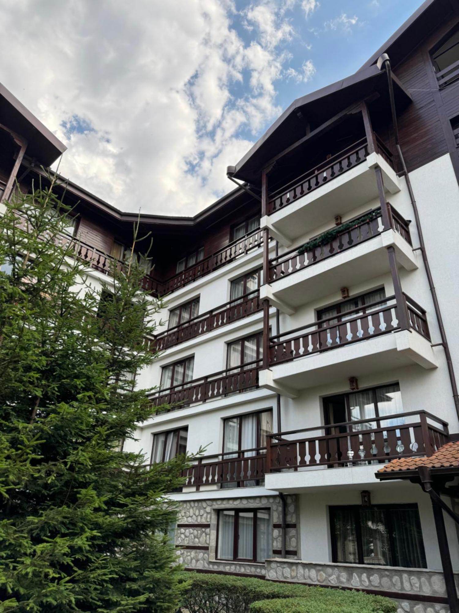 2-Bedroom, 2-Bathroom With Fireplace And Garden At Winslow Infinity 班斯科 外观 照片