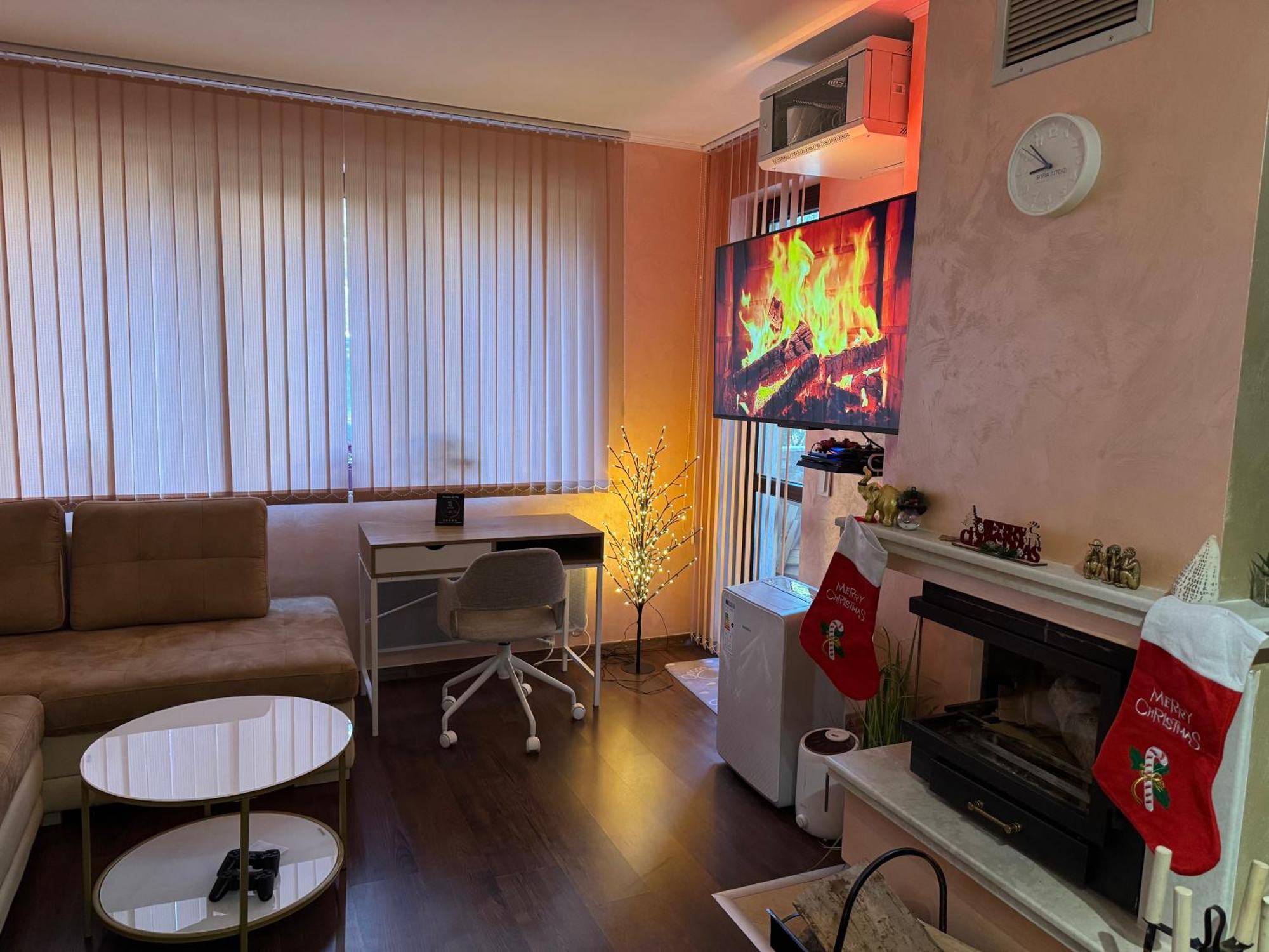 2-Bedroom, 2-Bathroom With Fireplace And Garden At Winslow Infinity 班斯科 外观 照片